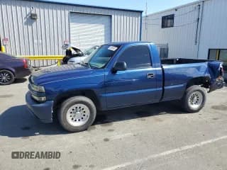 ✅ 2002 Chevrolet Silverado 1500 • VIN: 1GCEC14W32Z237503 • Лот: 56598585. Опубликован ранее на Copart с пробегом 128 854 миль. Бесплатный доступ к архиву аукционных продаж из США и подробный отчёт об истории автомобиля на DreamBid. Изображение 1.