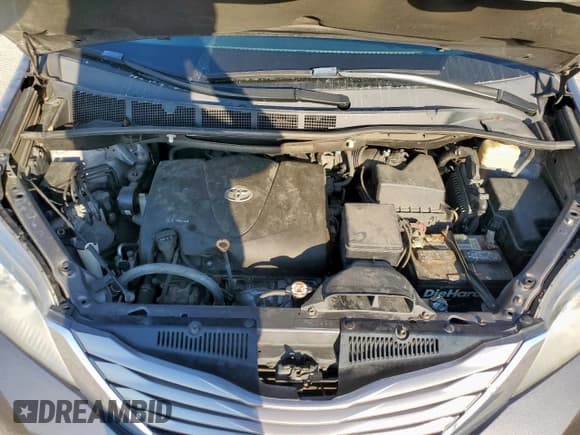 ✅ 2017 Toyota Sienna XLE Auto Access Seat • VIN: 5TDYZ3DC5HS802745 • Lot: 85313025. Listed on Copart with 188,861 mi. Free auction sales archive from the USA and detailed vehicle history report at DreamBid. Image 12.