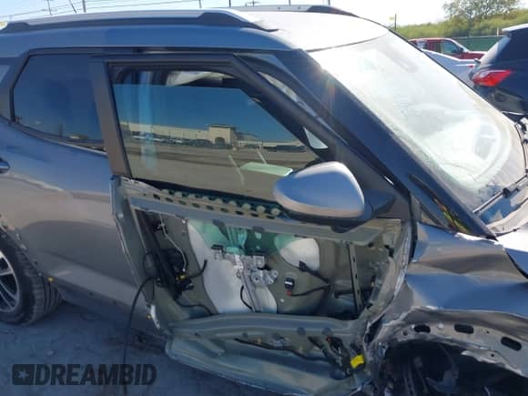 2024 Chevrolet TrailBlazer LT с VIN KL79MPS27RB144372, выставлен на аукционе IAAI как лот 43618275 с пробегом 32 329 миль миль и . История ставок и продаж доступна на DreamBid. Изображение 17.