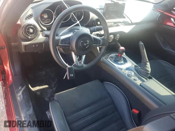 ✅ 2023 Mazda MX-5 Miata Club • VIN: JM1NDAL79P0562028 • Лот: 61848694. Опубликован ранее на Copart с пробегом 4 014 миль. Бесплатный доступ к архиву аукционных продаж из США и подробный отчёт об истории автомобиля на DreamBid. Изображение 8.