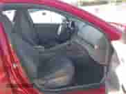 2021 Hyundai Elantra SE с VIN KMHLL4AGXMU134998, выставлен на аукционе IAAI как лот 43416891 с пробегом 84 982 миль миль и . История ставок и продаж доступна на DreamBid. Изображение 5.