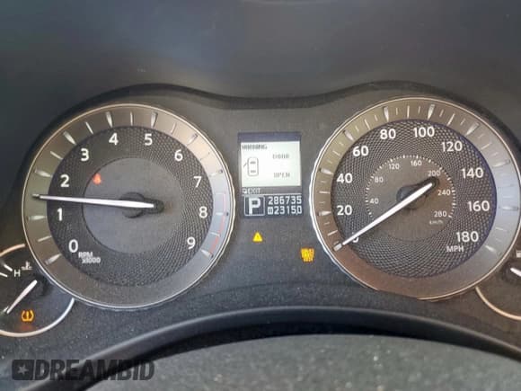 ✅ 2011 Infiniti M • VIN: JN1BY1AP1BM326052 • Lot: 86471575. Wystawiony na Copart z przebiegiem 286 735 mil. Bezpłatny archiwum sprzedaży aukcyjnych z USA i szczegółowy raport historii pojazdu na DreamBid. Zdjęcie 9.