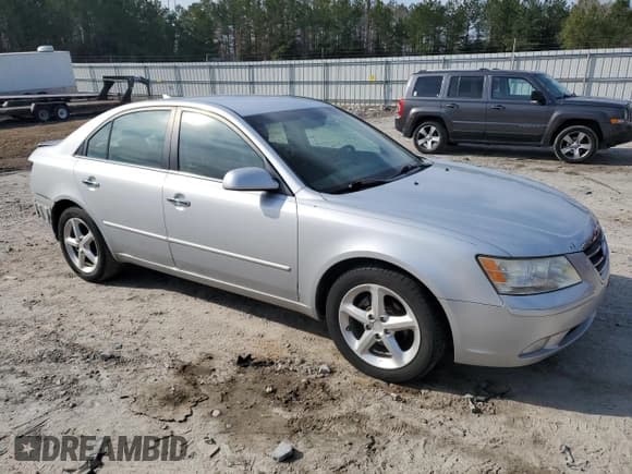 ✅ 2010 Hyundai Sonata Limited • VIN: 5NPEU4AC3AH619786 • Лот: 47758255. Опубликован ранее на Copart с пробегом 216 828 миль. Бесплатный доступ к архиву аукционных продаж из США и подробный отчёт об истории автомобиля на DreamBid. Изображение 4.