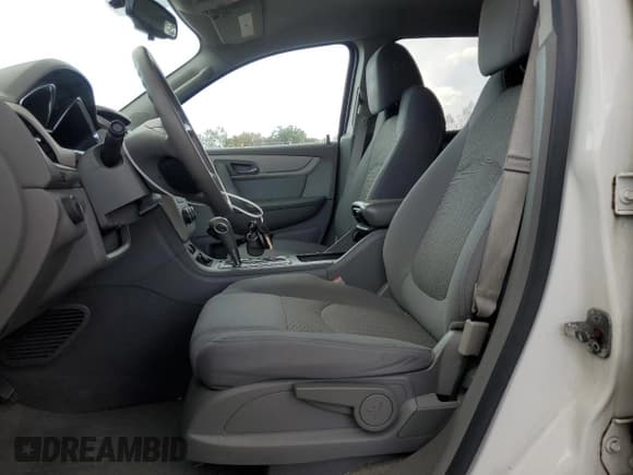 ✅ 2014 Chevrolet Traverse LS • VIN: 1GNKVFED9EJ165546 • Lot: 74195714. Wystawiony na Copart z przebiegiem 159 278 mil. Bezpłatny archiwum sprzedaży aukcyjnych z USA i szczegółowy raport historii pojazdu na DreamBid. Zdjęcie 7.