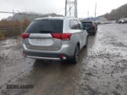 ✅ 2018 Mitsubishi Outlander ES • VIN: JA4AZ3A33JZ010565 • Lot: 43589921. Wystawiony na IAAI z przebiegiem 87 376 mil. Bezpłatny archiwum sprzedaży aukcyjnych z USA i szczegółowy raport historii pojazdu na DreamBid. Zdjęcie 4.