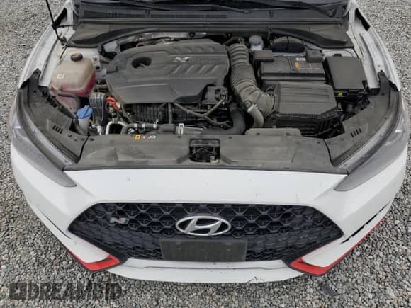 2022 Hyundai Veloster with VIN KMHT36AHXNU014379, listed as a Copart auction lot 82421394 with 36,146 mi miles and Salvage title. Bid and sale history available at DreamBid. Image 12.