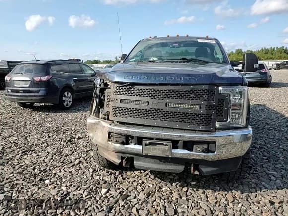 ✅ 2017 Ford F-350 XL • VIN: 1FTRF3BT2HEB20833 • Лот: 73676584. Опубликован ранее на Copart с пробегом 120 357 миль. Бесплатный доступ к архиву аукционных продаж из США и подробный отчёт об истории автомобиля на DreamBid. Изображение 11.