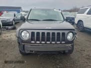 ✅ 2015 Jeep Patriot Latitude • VIN: 1C4NJRFB8FD176859 • Lot: 94293545. Wystawiony na Copart z przebiegiem 64 970 mil. Bezpłatny archiwum sprzedaży aukcyjnych z USA i szczegółowy raport historii pojazdu na DreamBid. Zdjęcie 5.