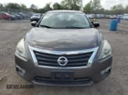 ✅ 2014 Nissan Altima SL • VIN: 1N4AL3AP8EC148644 • Lot: 71902485. Wystawiony na Copart z przebiegiem Nie podano. Bezpłatny archiwum sprzedaży aukcyjnych z USA i szczegółowy raport historii pojazdu na DreamBid. Zdjęcie 5.