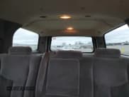 ✅ 2005 Chevrolet Suburban LT • VIN: 1GNEC16Z95J187286 • Лот: 86953594. Опубликован ранее на Copart с пробегом 238 312 миль. Бесплатный доступ к архиву аукционных продаж из США и подробный отчёт об истории автомобиля на DreamBid. Изображение 10.