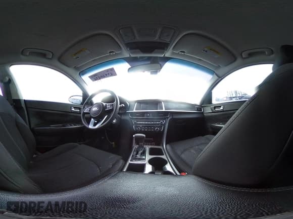 ✅ 2019 Kia Optima S • VIN: 5XXGT4L36KG302638 • Lot: 43540434. Wystawiony na IAAI z przebiegiem 136 683 mil. Bezpłatny archiwum sprzedaży aukcyjnych z USA i szczegółowy raport historii pojazdu na DreamBid. Zdjęcie 18.