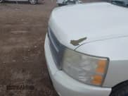 ✅ 2009 Chevrolet Silverado 1500 • VIN: 3GCEC33J79G169282 • Lot: 41387505. Wystawiony na IAAI z przebiegiem 243 182 mil. Bezpłatny archiwum sprzedaży aukcyjnych z USA i szczegółowy raport historii pojazdu na DreamBid. Zdjęcie 6.