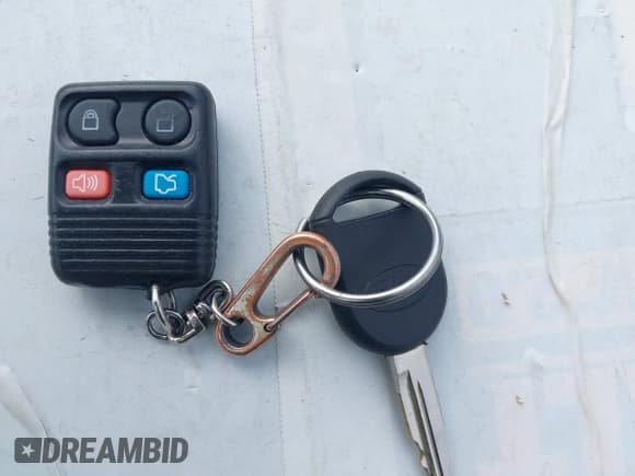 ✅ 2004 Ford Explorer XLT • VIN: 1FMDU73K14ZA30066 • Лот: 42327923. Опубликован ранее на IAAI с пробегом 156 611 миль. Бесплатный доступ к архиву аукционных продаж из США и подробный отчёт об истории автомобиля на DreamBid. Изображение 11.