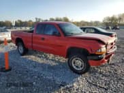 ✅ 1999 Dodge Dakota SLT • VIN: 1B7GG22Y0XS159737 • Lot: 76625814. Wystawiony na Copart z przebiegiem 144 332 mil. Bezpłatny archiwum sprzedaży aukcyjnych z USA i szczegółowy raport historii pojazdu na DreamBid. Zdjęcie 4.