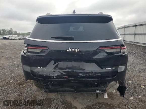 ✅ 2023 Jeep Grand Cherokee Laredo • VIN: 1C4RJKAG8P8806241 • Lot: 63772505. Listed on Copart with 18,781 mi. Free auction sales archive from the USA and detailed vehicle history report at DreamBid. Image 6.