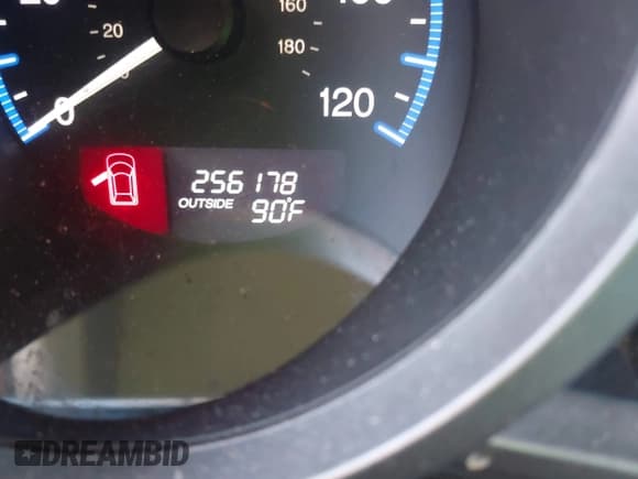 ✅ 2011 Honda Element EX • VIN: 5J6YH1H76BL000373 • Лот: 42576144. Опубликован ранее на IAAI с пробегом 256 178 миль. Бесплатный доступ к архиву аукционных продаж из США и подробный отчёт об истории автомобиля на DreamBid. Изображение 16.