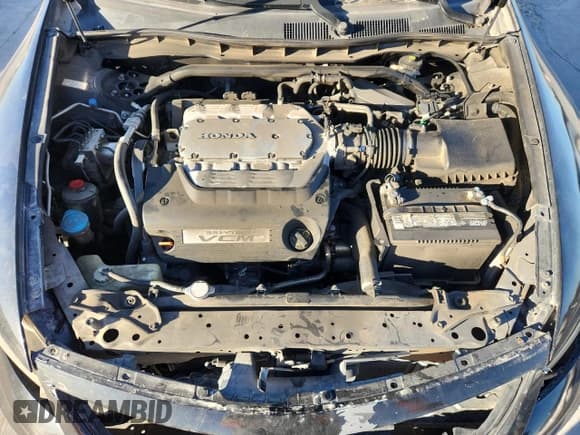 ✅ 2012 Honda Accord EX-L • VIN: 1HGCS2B84CA002579 • Lot: 89803915. Listed on Copart with 105,815 mi. Free auction sales archive from the USA and detailed vehicle history report at DreamBid. Image 11.