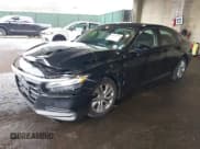 ✅ 2018 Honda Accord LX • VIN: 1HGCV1F10JA263381 • Лот: 42477778. Опубликован ранее на IAAI с пробегом 1 575 миль. Бесплатный доступ к архиву аукционных продаж из США и подробный отчёт об истории автомобиля на DreamBid. Изображение 2.