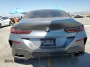 ✅ 2022 BMW 8 Series 840i • VIN: WBAGV2C05NCJ40779 • Lot: 70384605. Wystawiony na Copart z przebiegiem 84 190 mil. Bezpłatny archiwum sprzedaży aukcyjnych z USA i szczegółowy raport historii pojazdu na DreamBid. Zdjęcie 6.