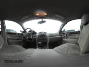 ✅ 2015 Buick Enclave Convenience • VIN: 5GAKRAKDXFJ238530 • Lot: 42191832. Wystawiony na IAAI z przebiegiem 161 543 mil. Bezpłatny archiwum sprzedaży aukcyjnych z USA i szczegółowy raport historii pojazdu na DreamBid. Zdjęcie 18.