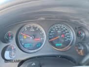 ✅ 2010 GMC Yukon Denali • VIN: 1GKUKEEF0AR179714 • Lot: 87252675. Wystawiony na Copart z przebiegiem 157 330 mil. Bezpłatny archiwum sprzedaży aukcyjnych z USA i szczegółowy raport historii pojazdu na DreamBid. Zdjęcie 9.