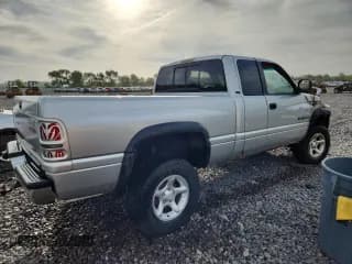 ✅ 2001 Dodge 1500 • VIN: 3B7HF13Z51G769219 • Lot: 84754175. Wystawiony na Copart z przebiegiem Nie podano. Bezpłatny archiwum sprzedaży aukcyjnych z USA i szczegółowy raport historii pojazdu na DreamBid. Zdjęcie 3.