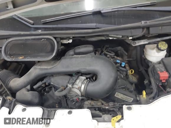 ✅ 2015 Ford Transit Cargo • VIN: 1FTNR1ZM6FKA33704 • Lot: 42652618. Listed on IAAI with 206,033 mi. Free auction sales archive from the USA and detailed vehicle history report at DreamBid. Image 10.