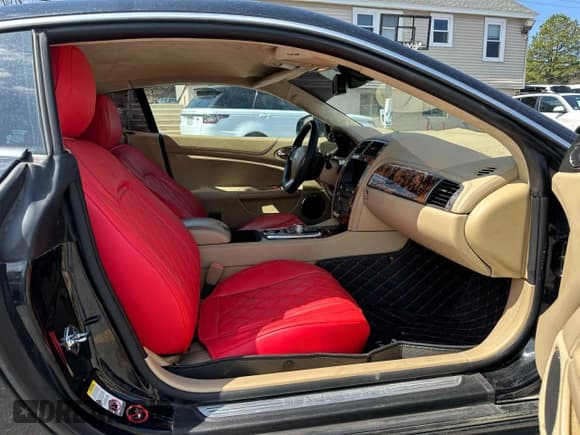 ✅ 2011 Jaguar XK XKR • VIN: SAJWA4DC3BMB39168 • Lot: 53472345. Listed on Copart with 85,876 mi. Free auction sales archive from the USA and detailed vehicle history report at DreamBid. Image 6.