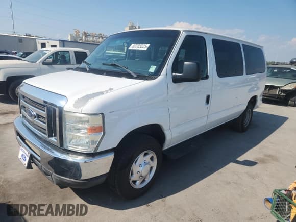 ✅ 2013 Ford Econoline Passenger XL • VIN: 1FBNE3BL0DDA35429 • Лот: 80705525. Опубликован ранее на Copart с пробегом 72 957 миль. Бесплатный доступ к архиву аукционных продаж из США и подробный отчёт об истории автомобиля на DreamBid. Изображение 1.
