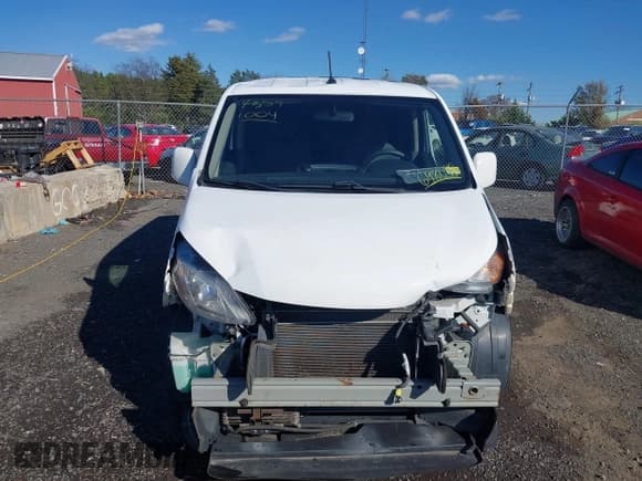 ✅ 2018 Nissan NV200 SV • VIN: 3N6CM0KNXJK698098 • Lot: 43591004. Listed on IAAI with 194,734 mi. Free auction sales archive from the USA and detailed vehicle history report at DreamBid. Image 13.