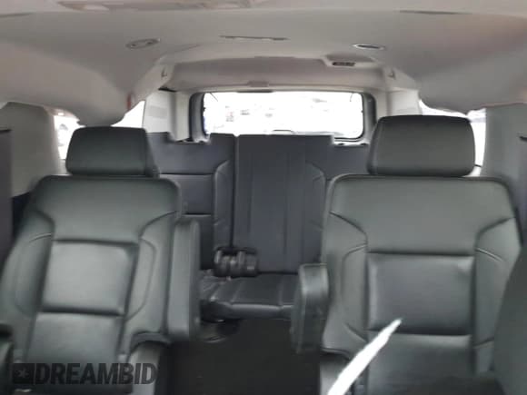 ✅ 2016 Chevrolet Suburban LTZ • VIN: 1GNSKJKC7GR426717 • Lot: 86838995. Wystawiony na Copart z przebiegiem 228 578 mil. Bezpłatny archiwum sprzedaży aukcyjnych z USA i szczegółowy raport historii pojazdu na DreamBid. Zdjęcie 10.