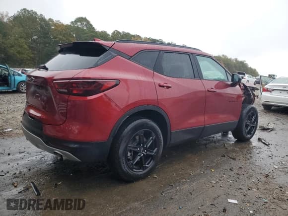 ✅ 2025 Chevrolet Blazer LT • VIN: 3GNKBCR42SS165383 • Lot: 90079375. Listed on Copart with 11,395 mi. Free auction sales archive from the USA and detailed vehicle history report at DreamBid. Image 3.