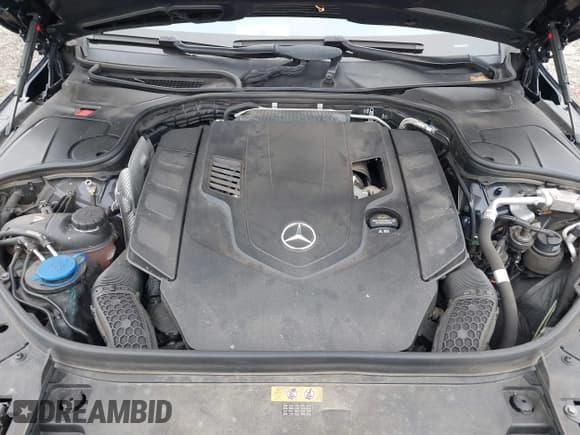 ✅ 2020 Mercedes-Benz S 560 • VIN: WDDUG8GB3LA517882 • Lot: 42008677. Listed on IAAI with 93,525 mi. Free auction sales archive from the USA and detailed vehicle history report at DreamBid. Image 10.