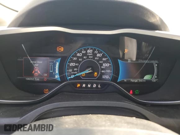 ✅ 2016 Ford C-Max SEL • VIN: 1FADP5CU4GL110198 • Lot: 67517065. Wystawiony na Copart z przebiegiem 199 352 mil. Bezpłatny archiwum sprzedaży aukcyjnych z USA i szczegółowy raport historii pojazdu na DreamBid. Zdjęcie 9.