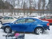 ✅ 2010 Dodge Avenger SXT • VIN: 1B3CC4FB6AN144338 • Lot: 41236730. Wystawiony na IAAI z przebiegiem 158 192 mil. Bezpłatny archiwum sprzedaży aukcyjnych z USA i szczegółowy raport historii pojazdu na DreamBid. Zdjęcie 15.