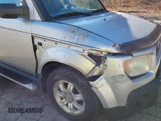 ✅ 2006 Honda Element EX-P • VIN: 5J6YH27756L001432 • Лот: 43817984. Опубликован ранее на IAAI с пробегом 194 425 миль. Бесплатный доступ к архиву аукционных продаж из США и подробный отчёт об истории автомобиля на DreamBid. Изображение 6.