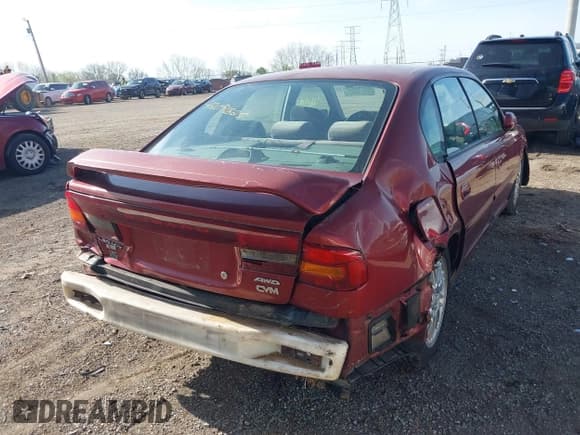 ✅ 2003 Subaru Legacy L • VIN: 4S3BE635537208195 • Лот: 42091825. Опубликован ранее на IAAI с пробегом 256 807 миль. Бесплатный доступ к архиву аукционных продаж из США и подробный отчёт об истории автомобиля на DreamBid. Изображение 4.