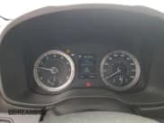 ✅ 2022 Hyundai Venue Limited • VIN: KMHRC8A35NU188368 • Lot: 54401085. Wystawiony na Copart z przebiegiem 4 389 mil. Bezpłatny archiwum sprzedaży aukcyjnych z USA i szczegółowy raport historii pojazdu na DreamBid. Zdjęcie 9.