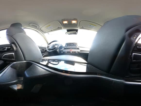 ✅ 2020 Kia Telluride LX • VIN: 5XYP2DHC2LG020506 • Lot: 43565405. Wystawiony na IAAI z przebiegiem 89 501 mil. Bezpłatny archiwum sprzedaży aukcyjnych z USA i szczegółowy raport historii pojazdu na DreamBid. Zdjęcie 18.