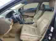 2009 Honda Accord EX-L z VIN 1HGCP36839A041836, wystawiony jako Copart lot #90903735 z przebiegiem 262 796 mil mil oraz Czysty tytuł • Clean title. Historia ofert i sprzedaży dostępna na DreamBid. Obrazek 7.