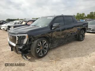 ✅ 2025 GMC Sierra 1500 • VIN: 1GT40LEL9SU403489 • Лот: 86680005. Опубликован ранее на Copart с пробегом 1 457 миль. Бесплатный доступ к архиву аукционных продаж из США и подробный отчёт об истории автомобиля на DreamBid. Изображение 1.