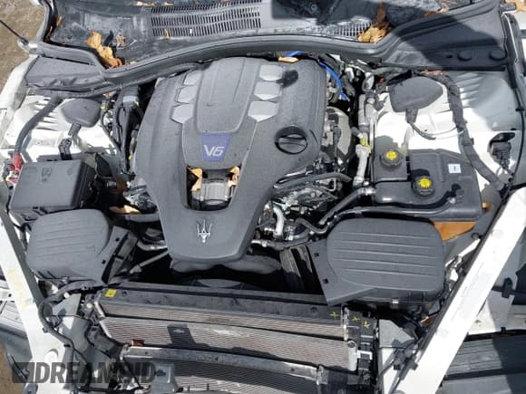 ✅ 2019 Maserati Quattroporte S Q4 • VIN: ZAM56YRA5K1308577 • Lot: 43483483. Listed on IAAI with 71,729 mi. Free auction sales archive from the USA and detailed vehicle history report at DreamBid. Image 10.