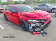 ✅ 2024 Honda Civic Si • VIN: 2HGFE1E51RH473471 • Lot: 42167221. Wystawiony na IAAI z przebiegiem 14 275 mil. Bezpłatny archiwum sprzedaży aukcyjnych z USA i szczegółowy raport historii pojazdu na DreamBid. Zdjęcie 1.