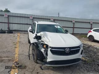 ✅ 2021 Buick Envision Preferred • VIN: LRBAZLR4XMD056543 • Lot: 43009016. Wystawiony na IAAI z przebiegiem 26 098 mil. Bezpłatny archiwum sprzedaży aukcyjnych z USA i szczegółowy raport historii pojazdu na DreamBid. Zdjęcie 1.