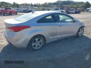 ✅ 2013 Hyundai Elantra GS • VIN: KMHDH6AE5DU022531 • Лот: 43398176. Опубликован ранее на IAAI с пробегом 85 817 миль. Бесплатный доступ к архиву аукционных продаж из США и подробный отчёт об истории автомобиля на DreamBid. Изображение 4.