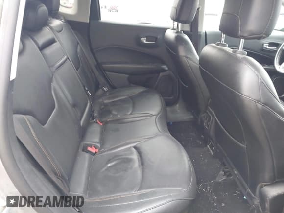 ✅ 2019 Jeep Compass Limited • VIN: 3C4NJCCB8KT782121 • Lot: 41698308. Listed on IAAI with 158,352 mi. Free auction sales archive from the USA and detailed vehicle history report at DreamBid. Image 8.