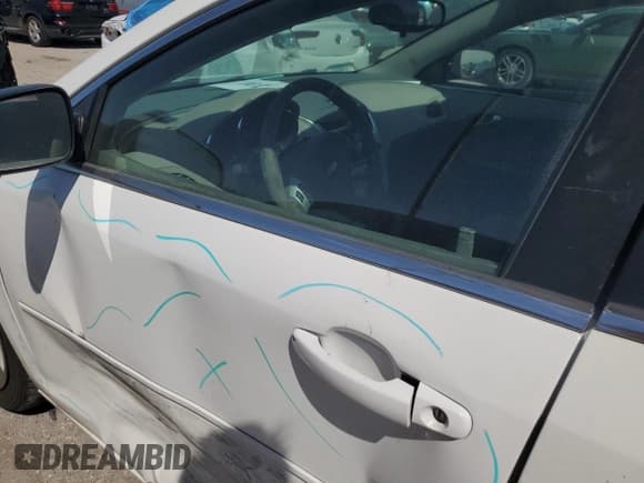 ✅ 2012 Chevrolet Malibu 1LS • VIN: 1G1ZB5E01CF183653 • Lot: 69946874. Listed on Copart with 127,732 mi. Free auction sales archive from the USA and detailed vehicle history report at DreamBid. Image 7.