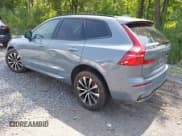 ✅ 2023 Volvo XC60 Plus Dark Theme • VIN: YV4L12RW6P1311978 • Lot: 42758402. Listed on IAAI with 22,313 mi. Free auction sales archive from the USA and detailed vehicle history report at DreamBid. Image 3.