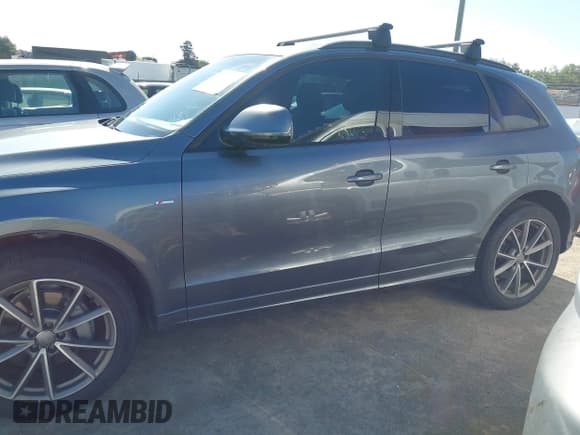 ✅ 2017 Audi Q5 Premium Plus • VIN: WA1D7AFP6HA076426 • Lot: 42327998. Listed on IAAI with 101,444 mi. Free auction sales archive from the USA and detailed vehicle history report at DreamBid. Image 14.