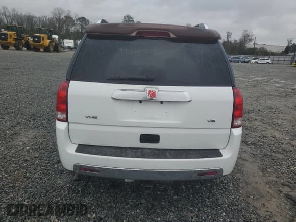 ✅ 2006 Saturn VUE • VIN: 5GZCZ53456S849440 • Lot: 46906485. Wystawiony na Copart z przebiegiem 188 328 mil. Bezpłatny archiwum sprzedaży aukcyjnych z USA i szczegółowy raport historii pojazdu na DreamBid. Zdjęcie 6.